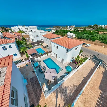 Lemon Tree Villa *