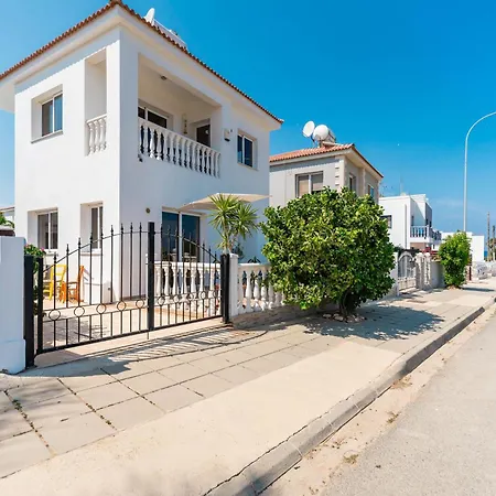 Lemon Tree Villa