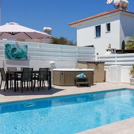 Lemon Tree Villa