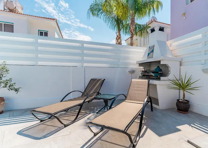 Lemon Tree * Paralímni