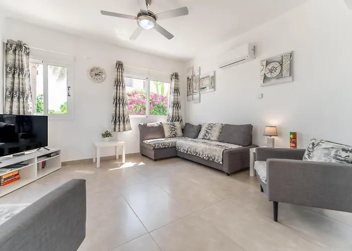 Lemon Tree Villa Paralímni